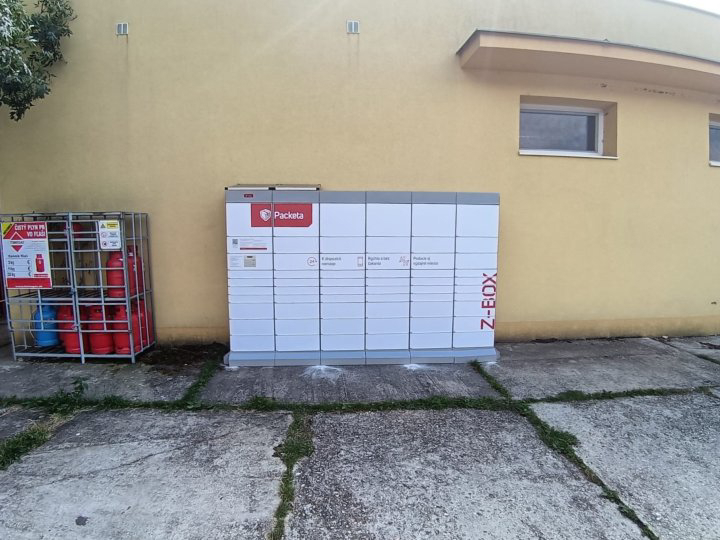 Z-BOX Pohranice, Pohranice 165 (COOP Jednota)