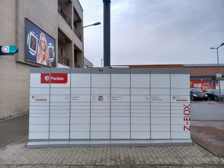 Z-BOX Kráľovský Chlmec, Štefánikova 1275 (Lidl)