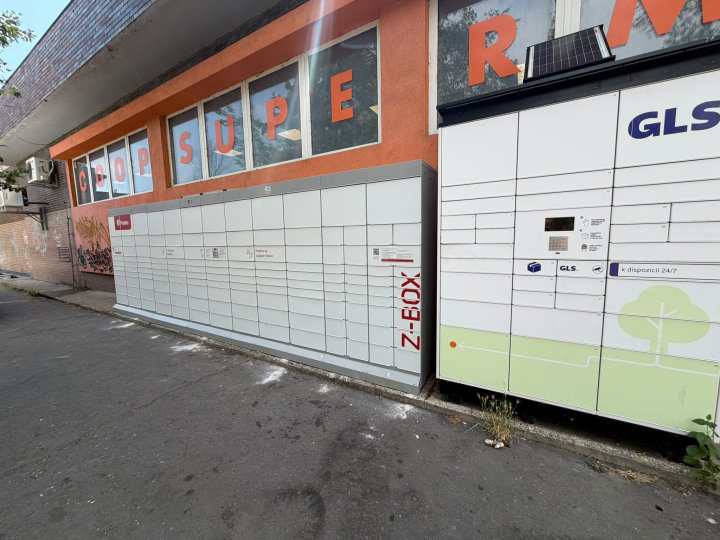 Z-BOX Komárno, Petöfiho 7 (COOP Jednota)