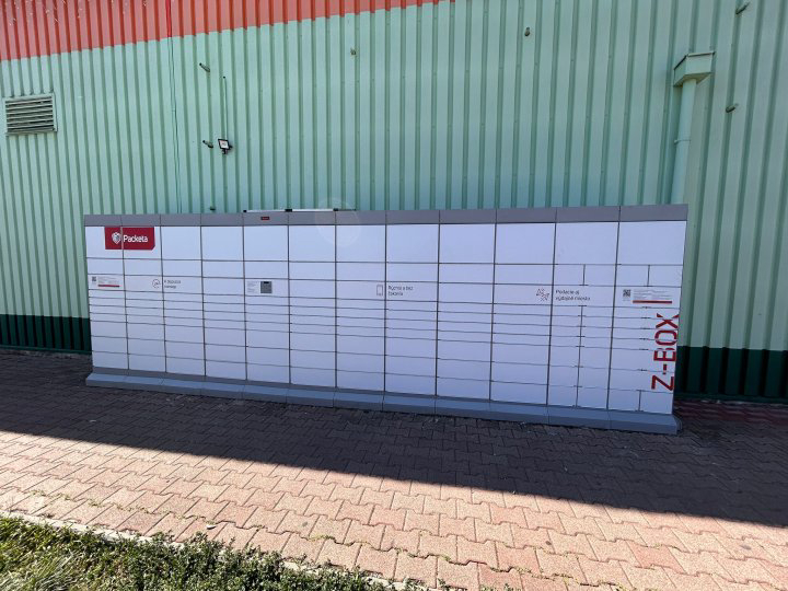 Z-BOX Šurany, Krížna 3478/1 (COOP Jednota)