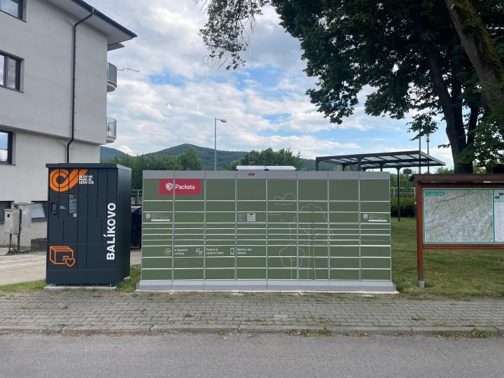 Z-BOX Nimnica, autobusová zastávka Dolný koniec