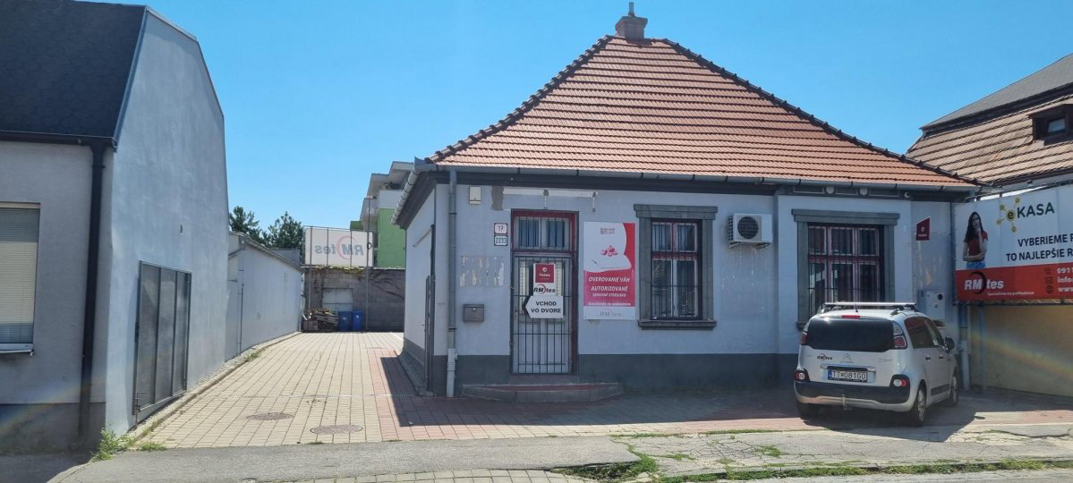 Trnava, 9. Mája 2233/17