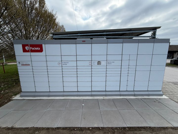 Z-BOX Svätý Jur, SNP 219 - 215