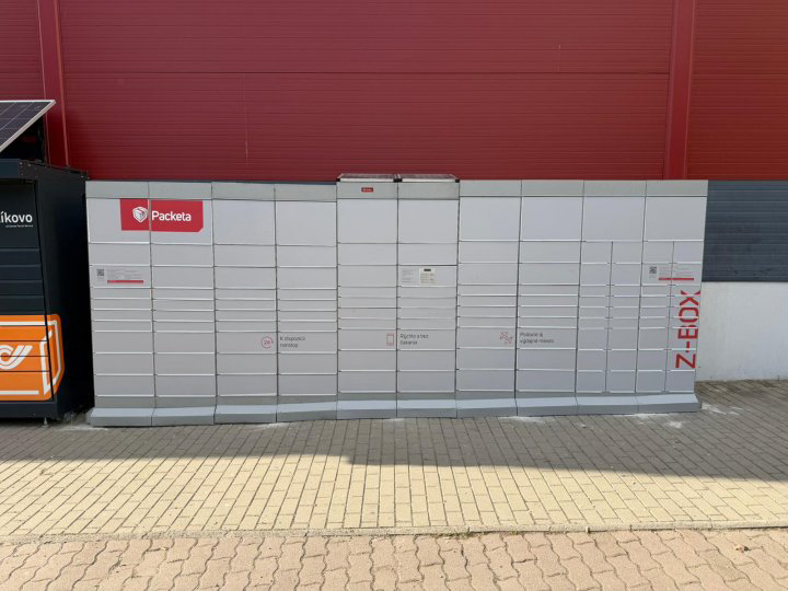 Z-BOX Košice, Americká trieda 11