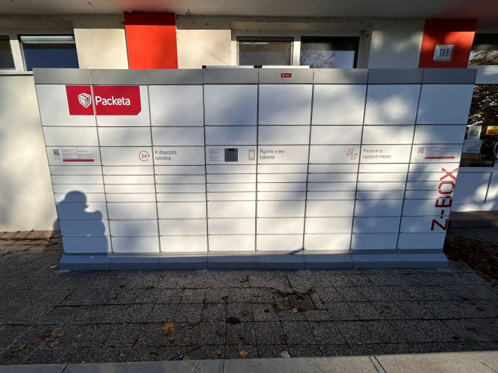 Z-BOX Kamanová, Kamanová 188 (COOP Jednota)