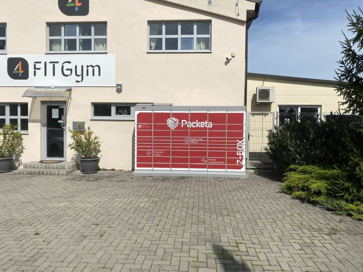 Z-BOX Bratislava, Padlých Hrdinov 71