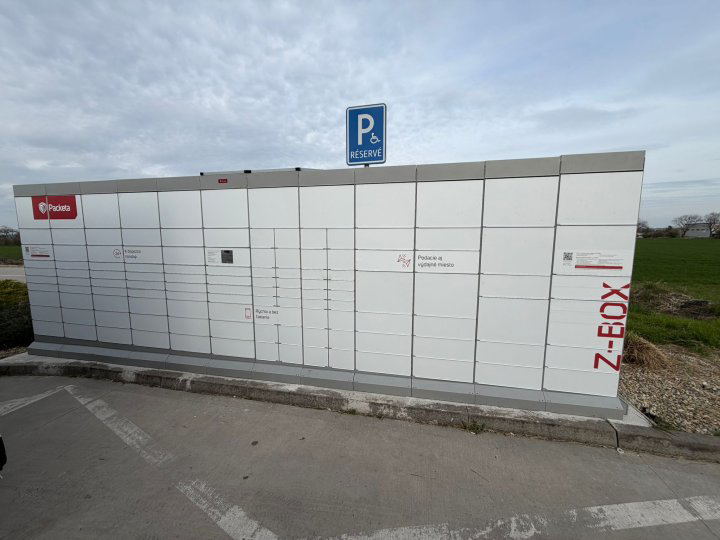 Z-BOX Bernolákovo, Senecká cesta 3231