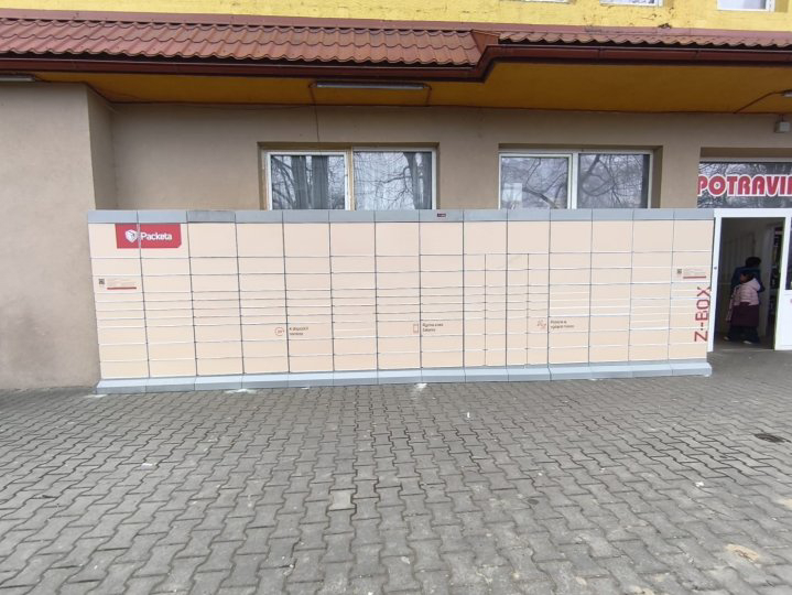 Z-BOX Zborov, Námestie československej armády 220