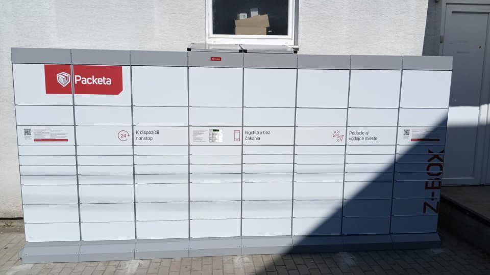 Z-BOX Urmince, Hlavná cesta 495 (COOP Jednota)