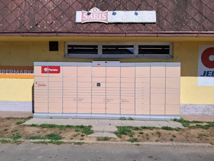 Z-BOX Dlhé nad Cirochou, Dlhé nad Cirochou 443 (COOP Jednota)