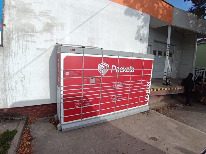 Z-BOX Dunajská Lužná, Nám. sv. Martina 1/5 (COOP Jednota)