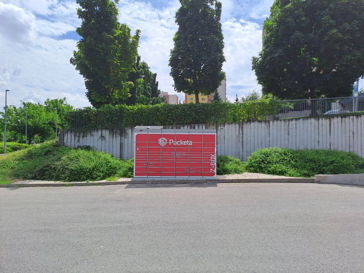 Z-BOX Nitra, Dolnočermánska 740/111 (Lidl)