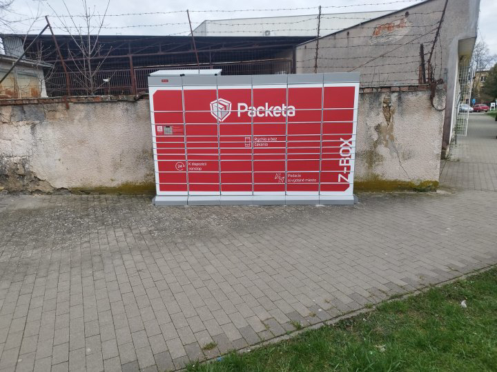 Z-BOX Veľké Kapušany, P. O. Hviezdoslava 1237/139