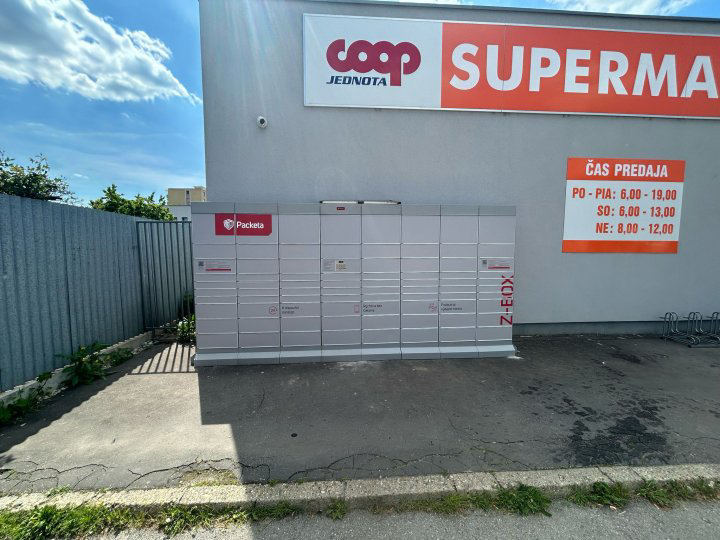 Z-BOX Trenčín, J. Kráľa 1087/2 (COOP Jednota)