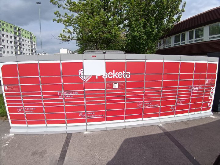 Z-BOX Bratislava, Čiernovodská 25