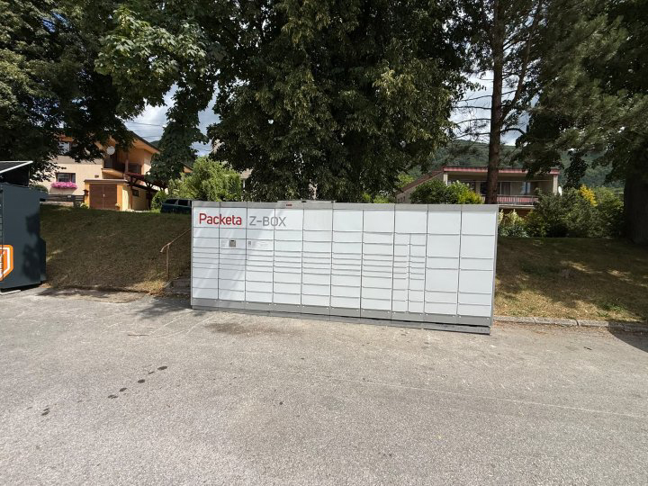 Z-BOX Lipovec, Obchodná 105