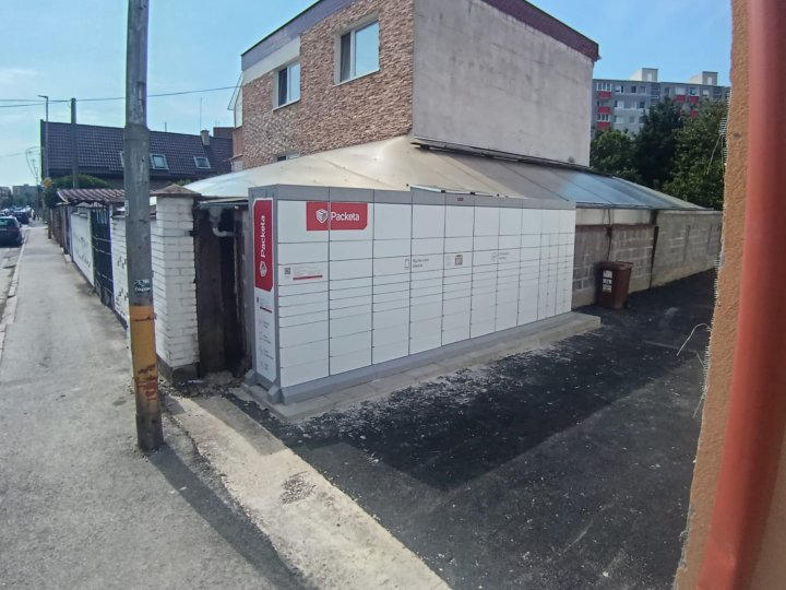 Z-BOX Bratislava, Železničná 28