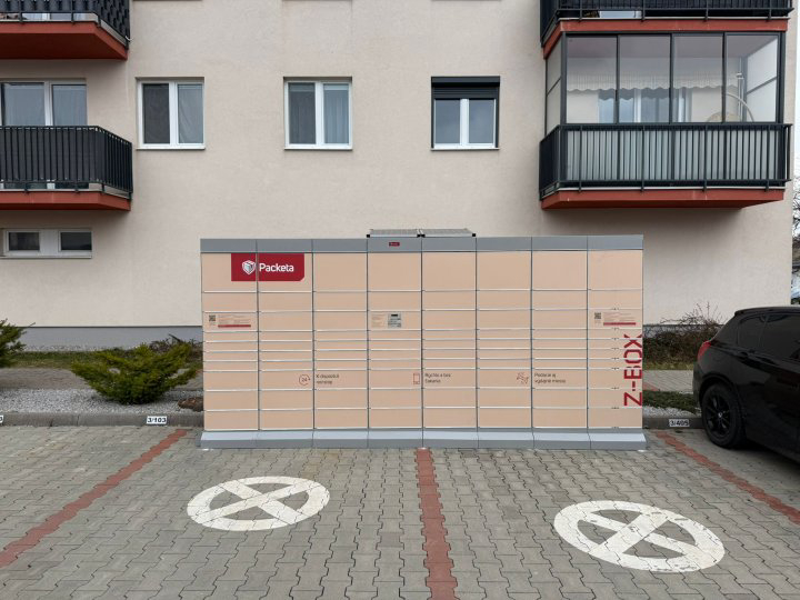 Z-BOX Spišská Nová Ves, Námestie Iglovia