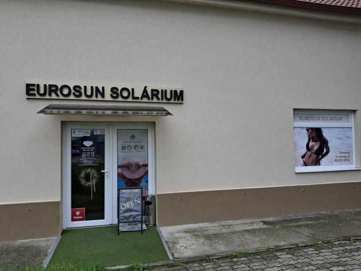 Štúrovo, Komenského 1