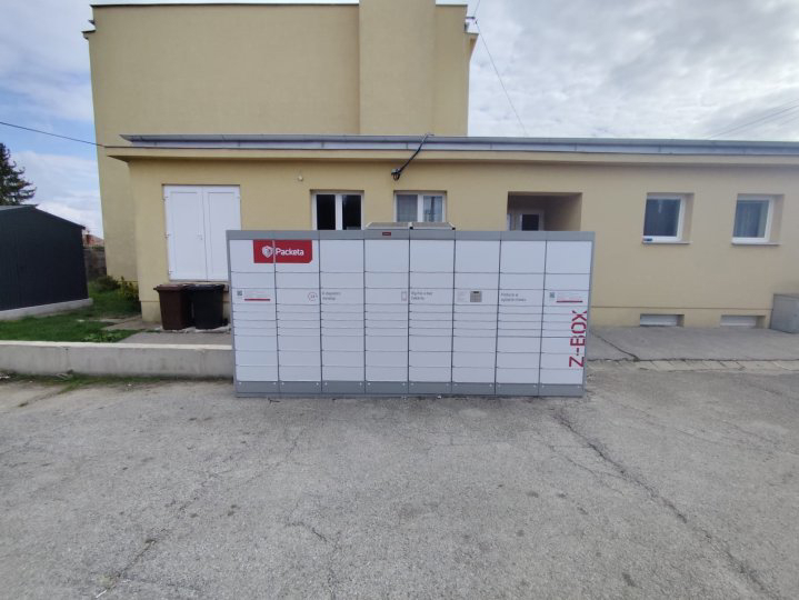 Z-BOX Ivanka pri Nitre, Novozámocká 141/326