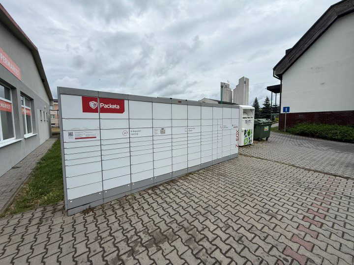 Z-BOX Koš, Víťazstva 834/47 (COOP Jednota)