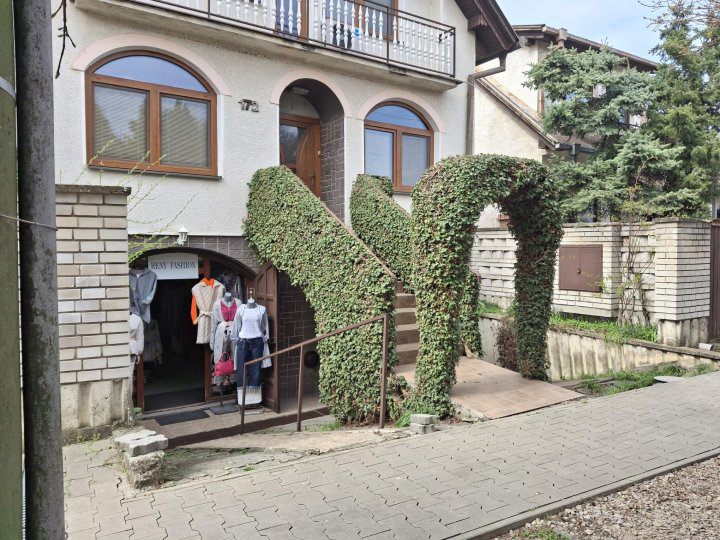 Tešedíkovo, Hlavná 1460