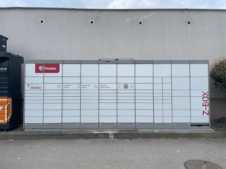 Z-BOX Papradno, Papradno 307