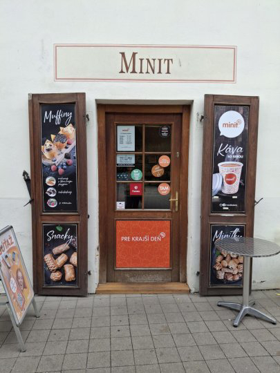 Pezinok, M. R. Štefánika 1