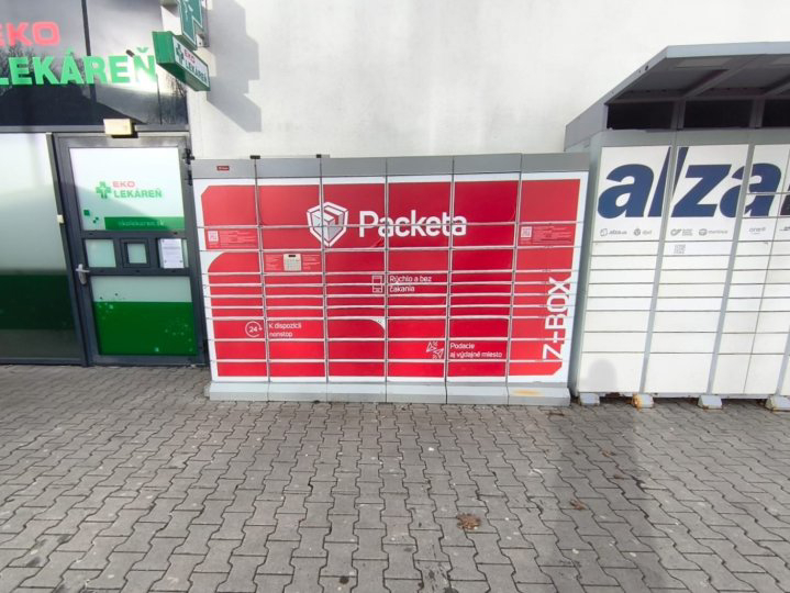 Z-BOX Poprad, Nám. Sv. Egídia 3290/124 (Fórum Poprad)