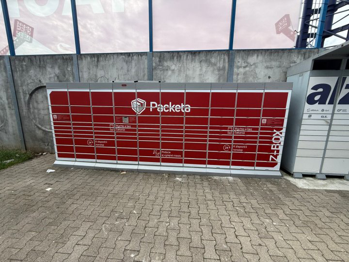 Z-BOX Ružomberok, Hrabovská cesta 5270 (TESCO)