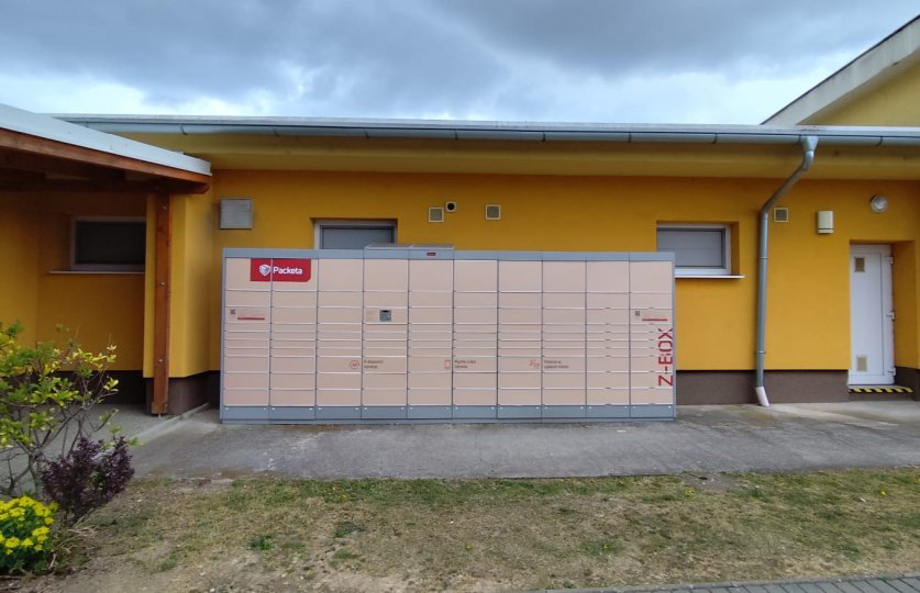 Z-BOX Klasov, Klasov 101 (COOP Jednota)