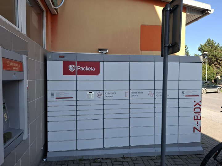 Z-BOX Revúca, Sládkovičova 57 (COOP Jednota)