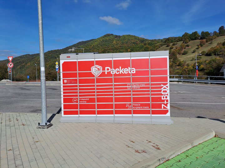 Z-BOX Banská Bystrica, Jakubská cesta 15286/29A (ČS Benzinol)