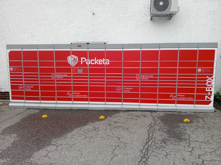 Z-BOX Bratislava, Rádiová 48