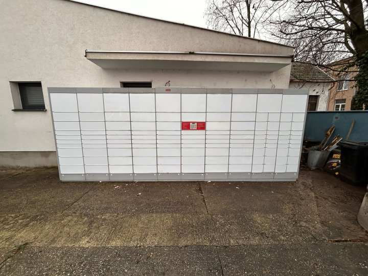 Z-BOX Štvrtok na Ostrove, Mýtne námestie 3/10