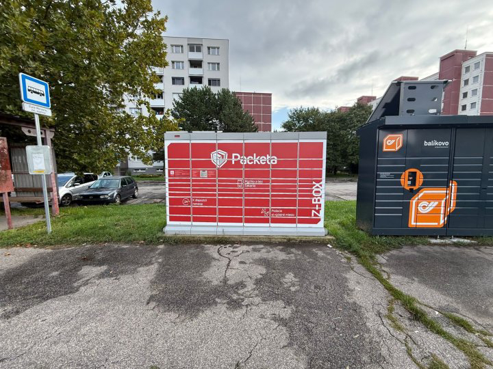 Z-BOX Zlaté Moravce, Staničná ul.