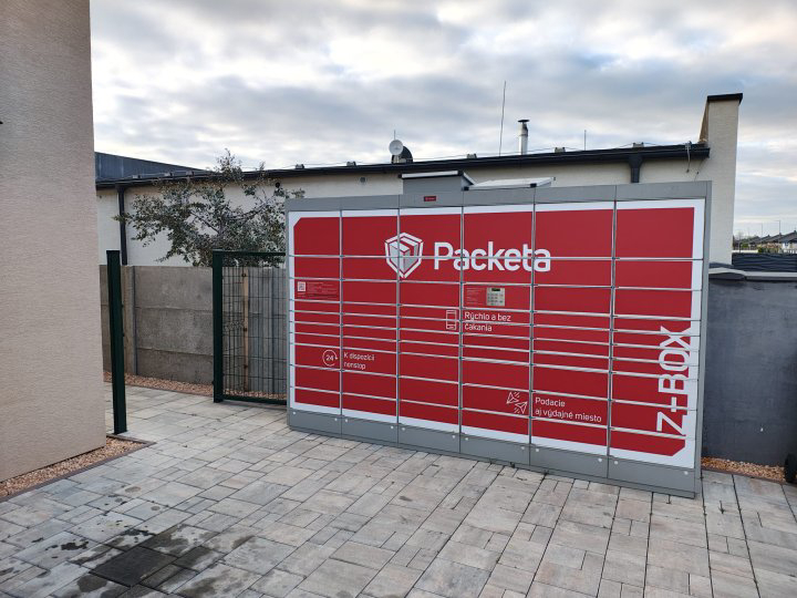 Z-BOX Nová Dedinka, Jabloňová 1