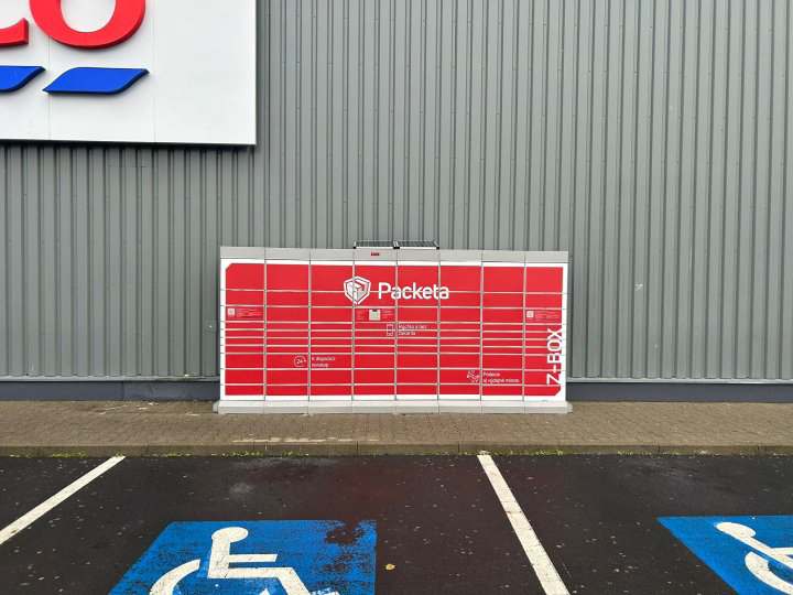 Z-BOX Rimavská Sobota, Cukrovarská 4983/1A (TESCO)