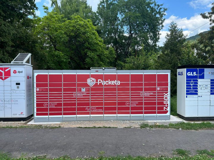 Z-BOX Hnúšťa, Francisciho 85
