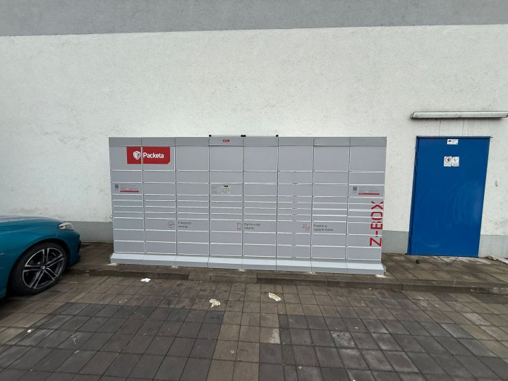 Z-BOX Liptovský Hrádok, Slovenského národného povstania 281/54 (Lidl)