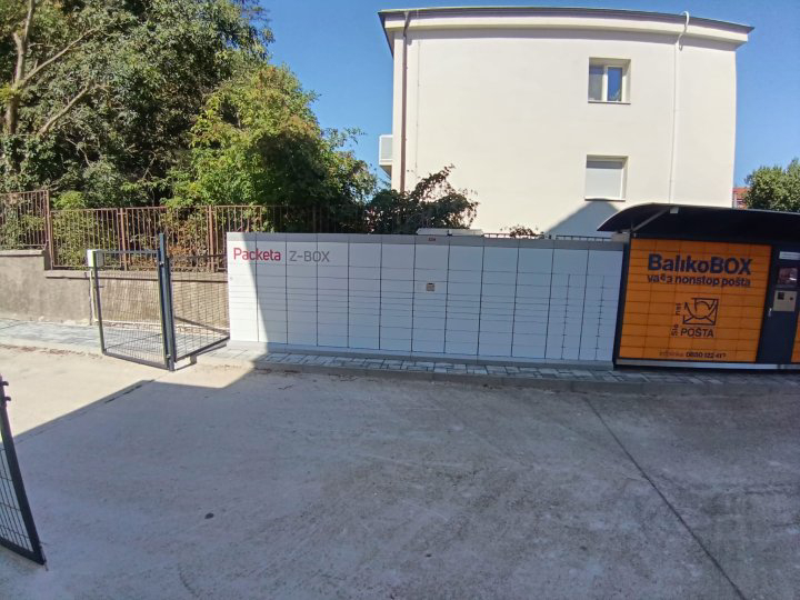 Z-BOX Bratislava, Lovinského 3507/35