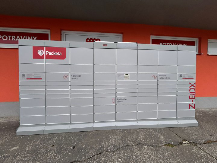 Z-BOX Čajkov, Čajkov 209 (COOP Jednota)