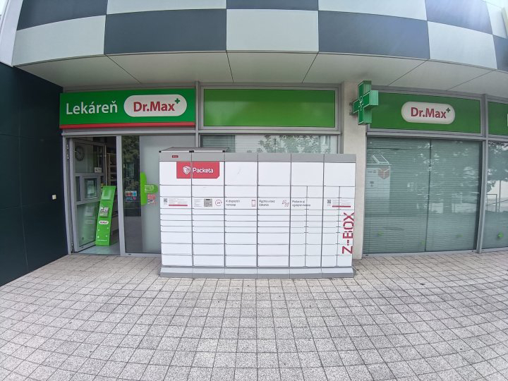 Z-BOX Modra, Dukelská 40 (OC KOCKA)