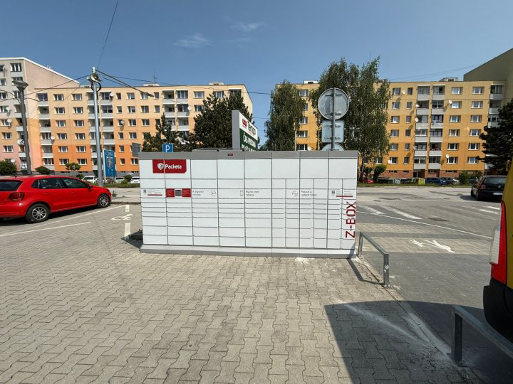 Z-BOX Rajec, Hollého 606