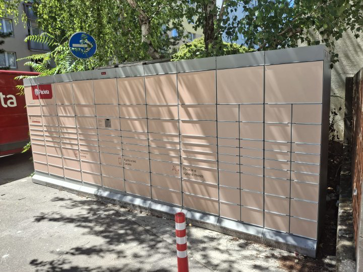 Z-BOX Bratislava, Ondavská 5 (pred rampou)