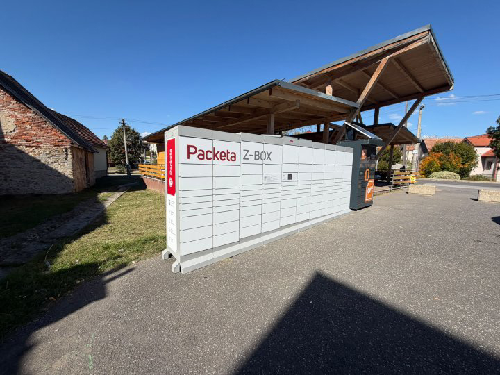 Z-BOX Važec, Tržnica