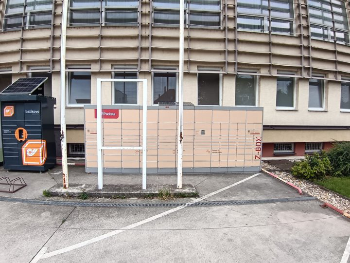 Z-BOX Jelka, Mierová 956