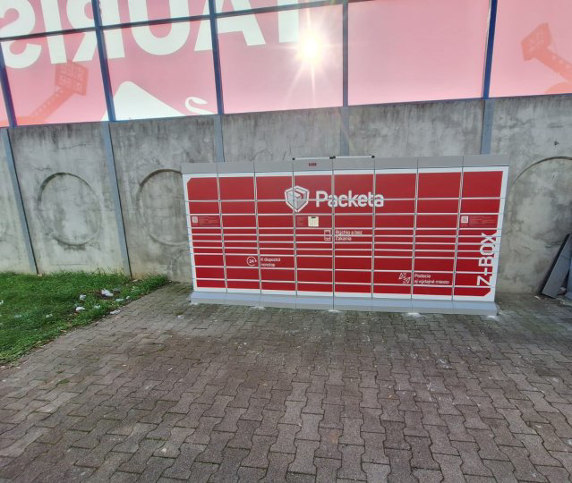 Z-BOX Ružomberok, Hrabovská cesta 5270 (TESCO)