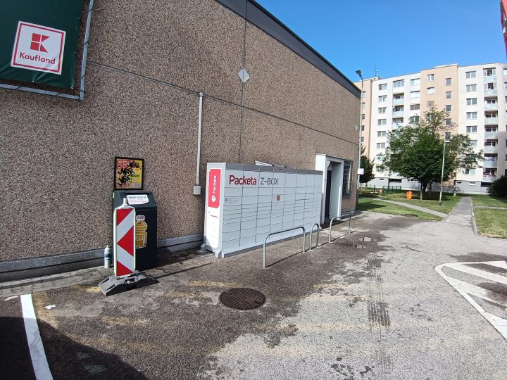 Z-BOX Piešťany, Adama Trajana 6690/77 (Kaufland)	