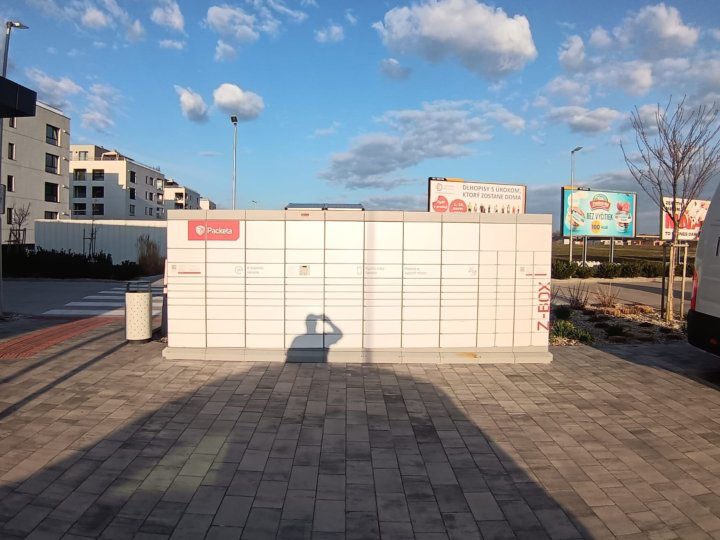 Z-BOX Sereď, Šulekovská 50